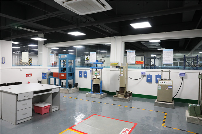 国产日韩精品欧美一区喷