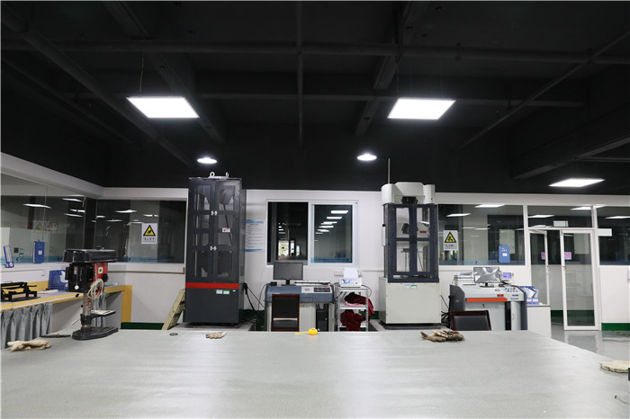 国产日韩精品欧美一区喷