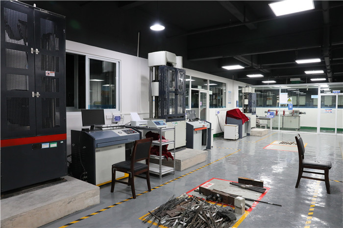 国产日韩精品欧美一区喷